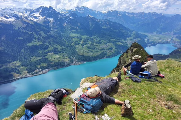 Zurich Guided Hiking Day Trip on Leistkamm Ridge