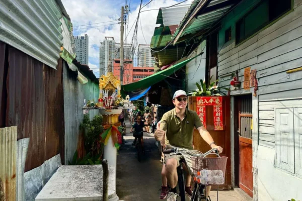 Bangkok Bike Tour — Hidden Thonburi Backstreets.