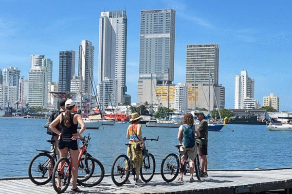 FUN BIKE RIDE And LUNCH At CHEF ANTHONY BOURDAIN FAVORITE SPOT