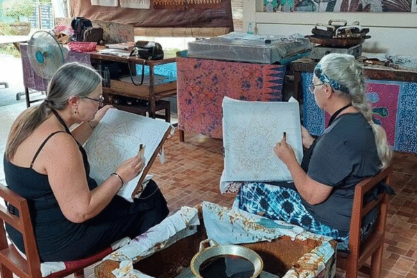 Full Day Private Batiks Class and Explore Miniature Park