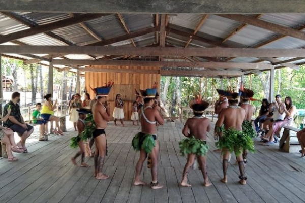 Combo Tour: SWIMMING WITH BOTOS + INDIGENOUS VILLAGE + MEETING OF THE WATERS