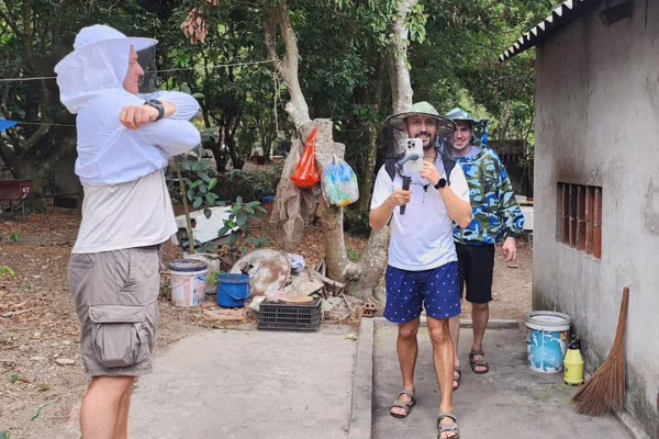 Easy Rider Cat Ba – National Park & Caving