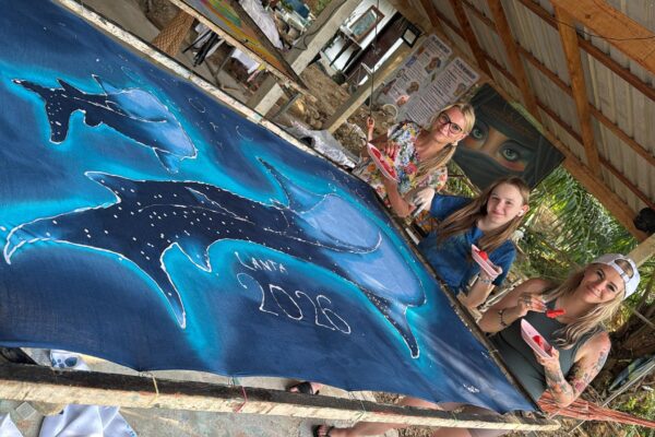 Koh Lanta: Batik Painting Workshop with Hotel Transfer