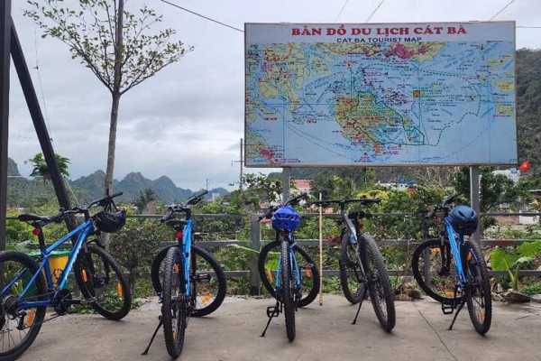 Easy Rider Cat Ba – National Park & Caving