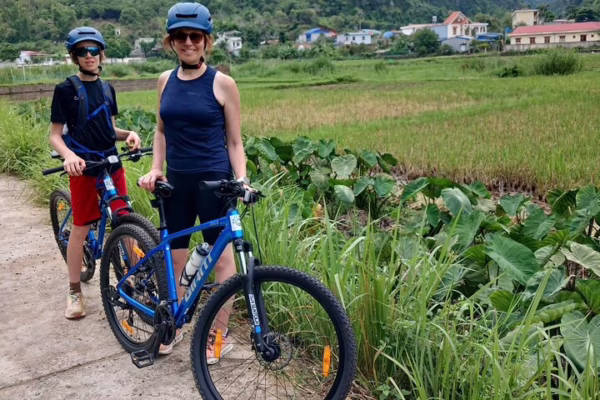 Easy Rider Cat Ba – National Park & Caving